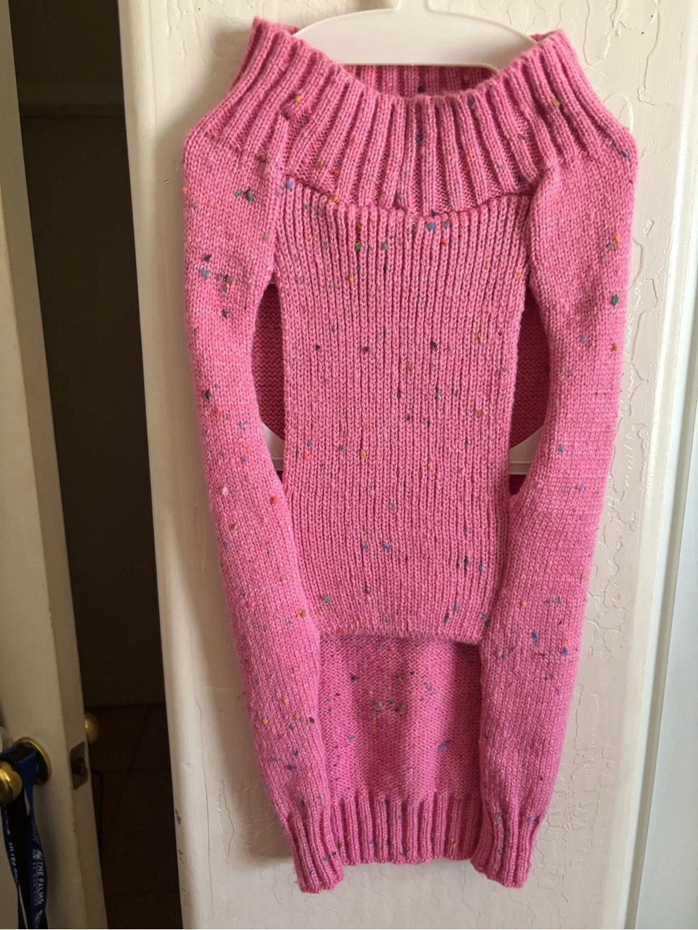 NWT Furbulous Pink Speckled Dog Sweater with Paw Patch, Size L